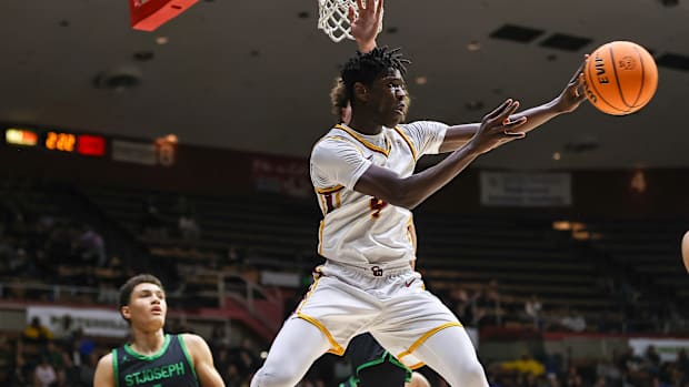St. Joseph Santa Maria over Clovis West 2023 CS D1 title Bobby Medellin 2-25-23022520232339
